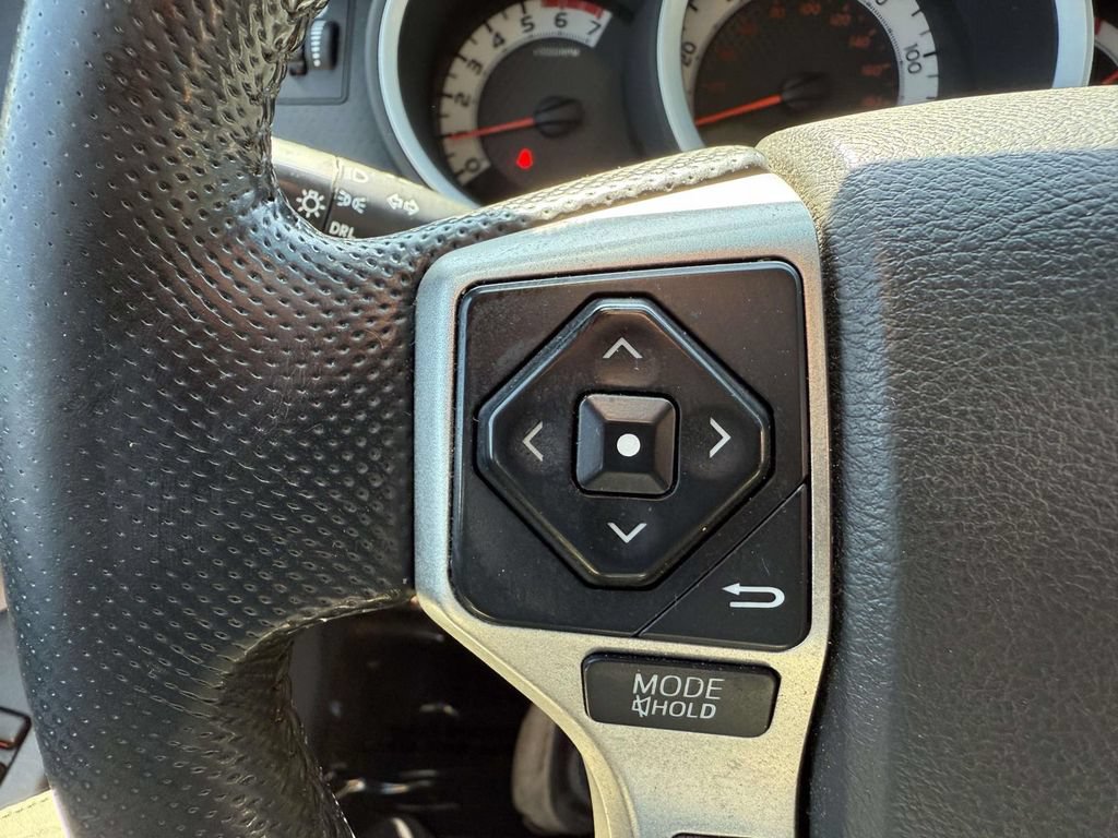Used 2015 Toyota Tacoma PreRunner w/ SR5 Package RWD image 23