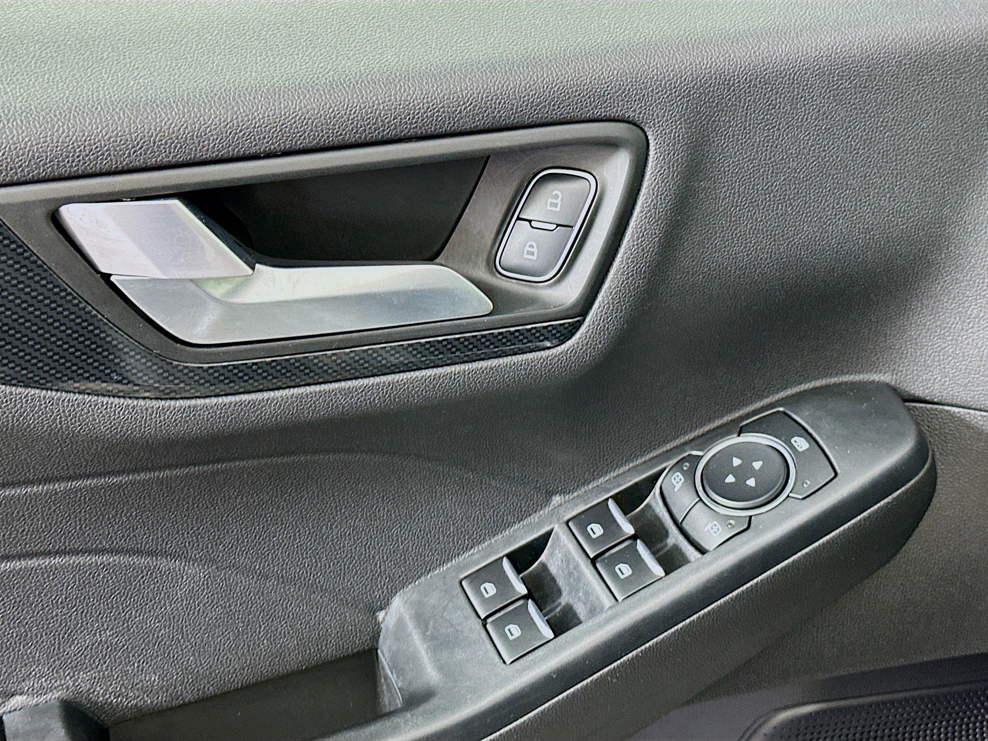 Used 2024 Ford Escape ST-Line image 15