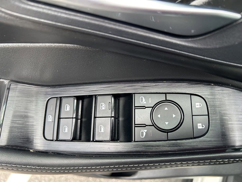 Certified 2023 Nissan Rogue SV w/ SV Premium Package image 20