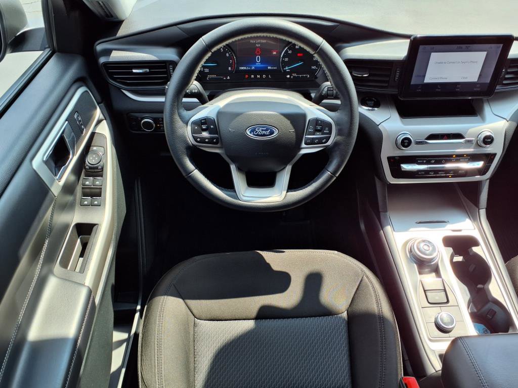Used 2023 Ford Explorer XLT image 13