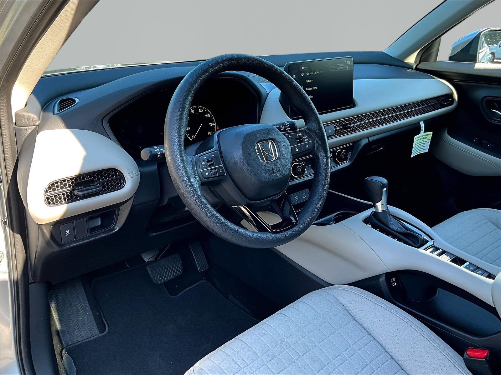 Certified 2026 Honda HR-V LX image 17