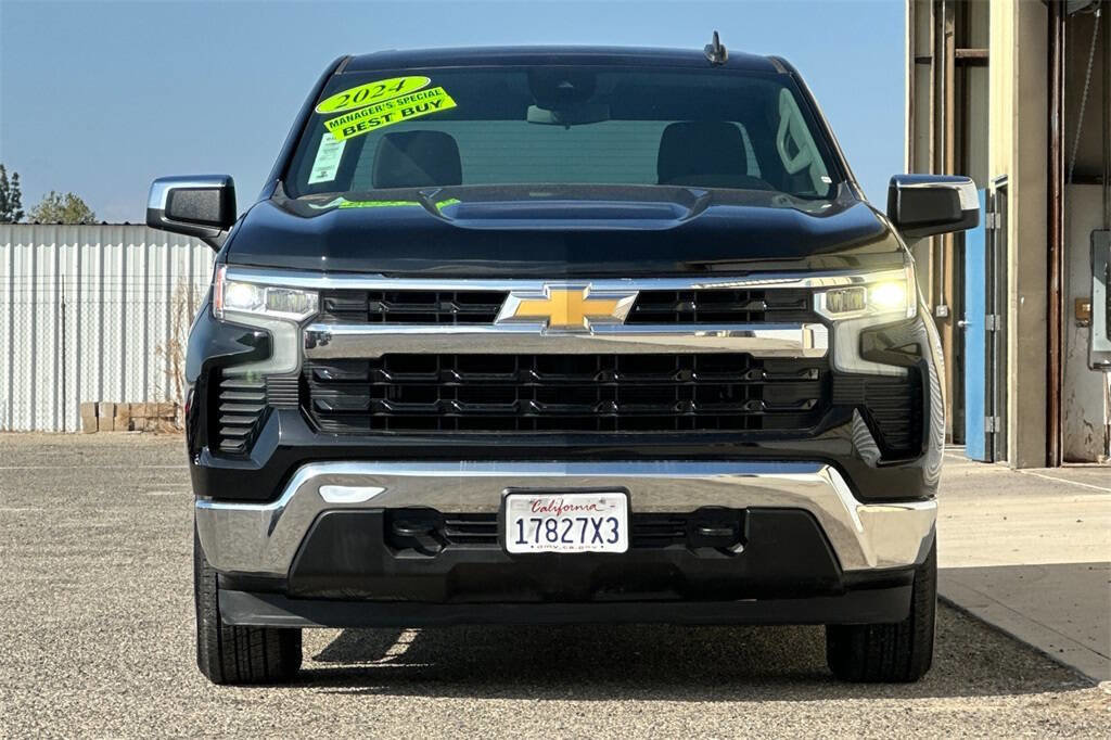 Used 2024 Chevrolet Silverado 1500 LT w/ Protection Package image 9