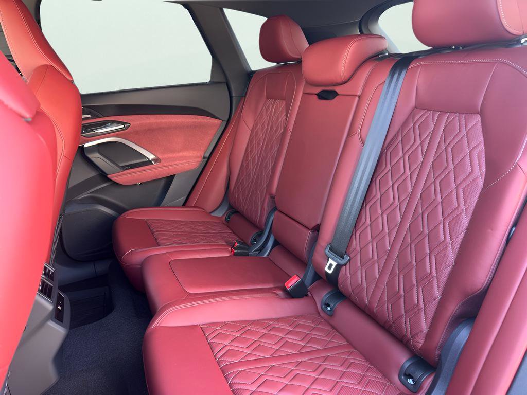 New 2026 Audi SQ5 Premium Plus AWD/4WD image 35
