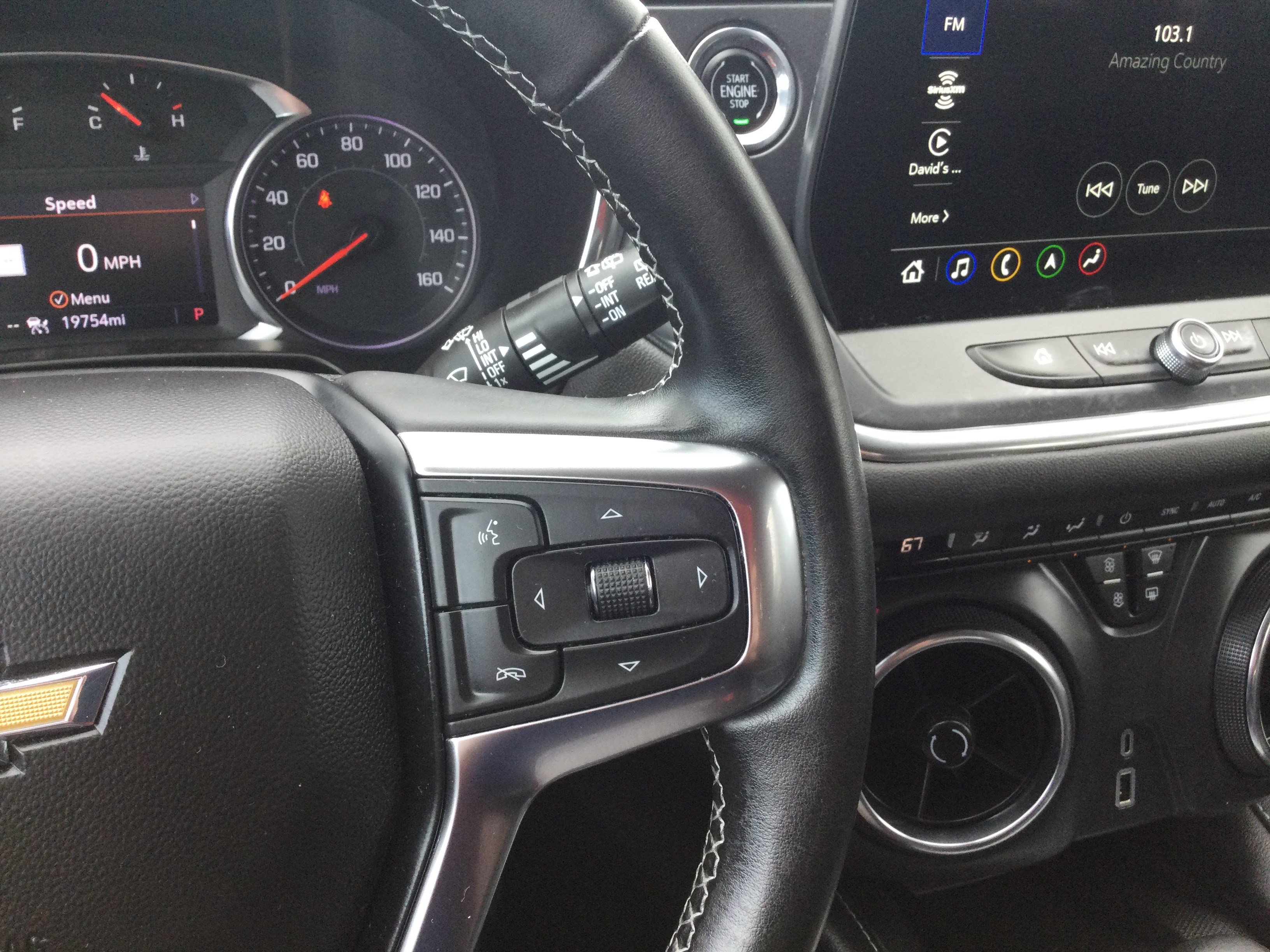 Used 2024 Chevrolet Blazer LT w/ Sound & Technology Package AWD/4WD image 17