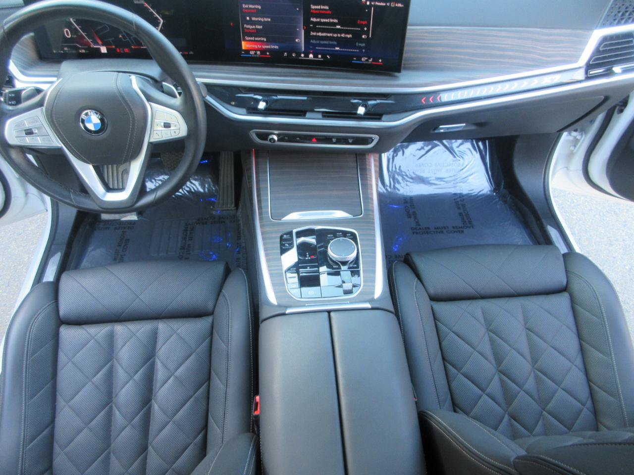 Used 2025 BMW X7 xDrive40i w/ Premium Package AWD/4WD image 20
