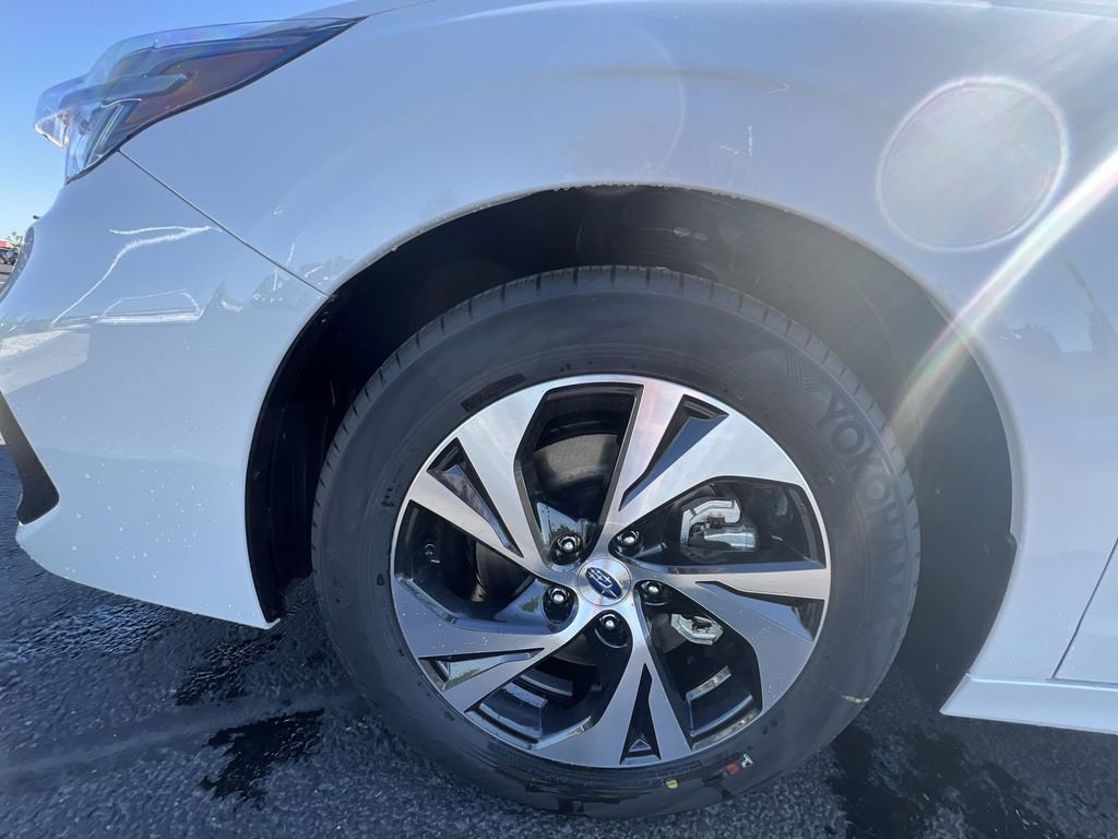 Used 2025 Subaru Legacy AWD/4WD image 31