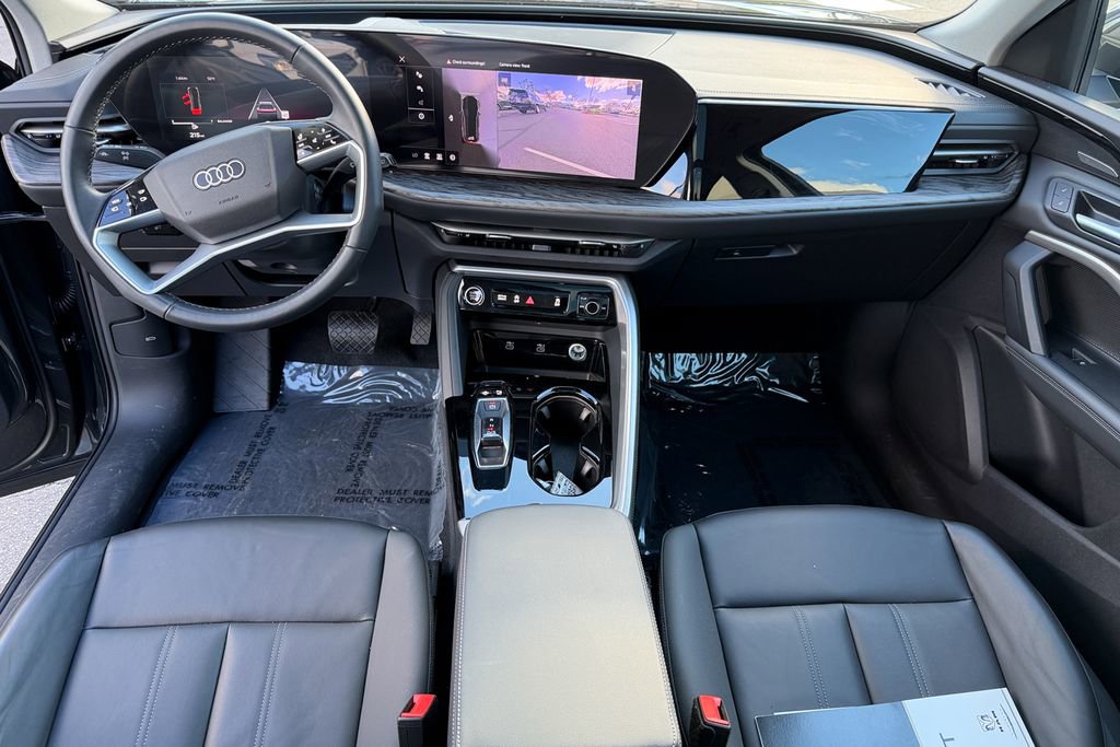 Used 2025 Audi Q5 Premium Plus w/ Premium Plus image 26