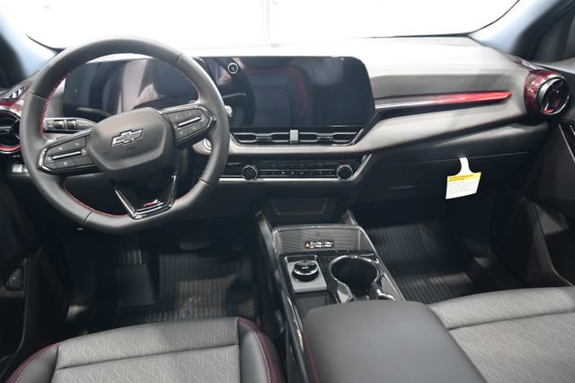 New 2026 Chevrolet Equinox RS w/ LPO, Floor Liner Package image 12