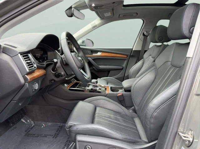 Certified 2023 Audi Q5 2.0T Premium Plus w/ Premium Plus Package AWD/4WD image 20