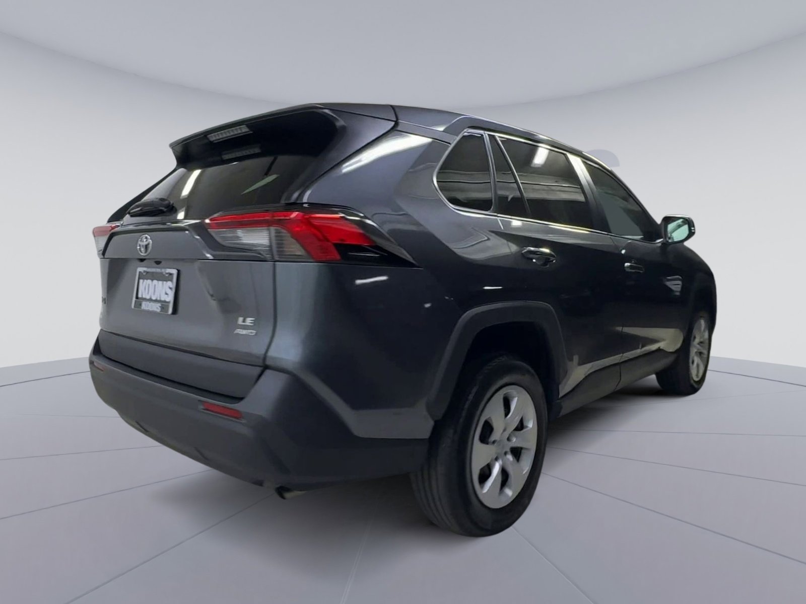 Used 2023 Toyota RAV4 LE AWD/4WD image 11