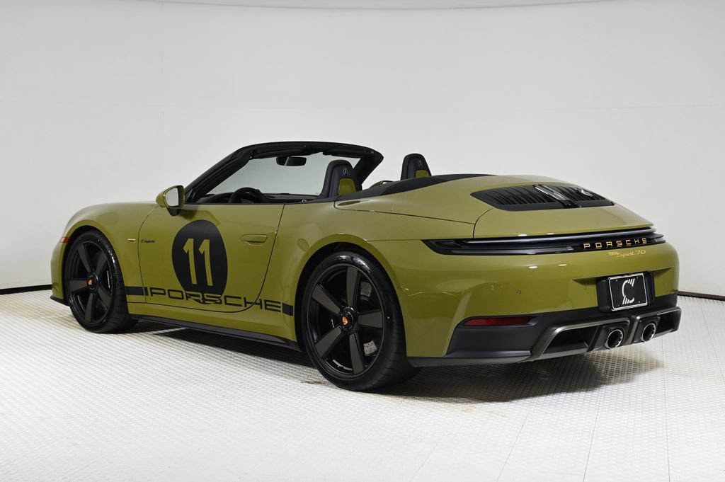Used 2026 Porsche 911 GTS RWD image 3