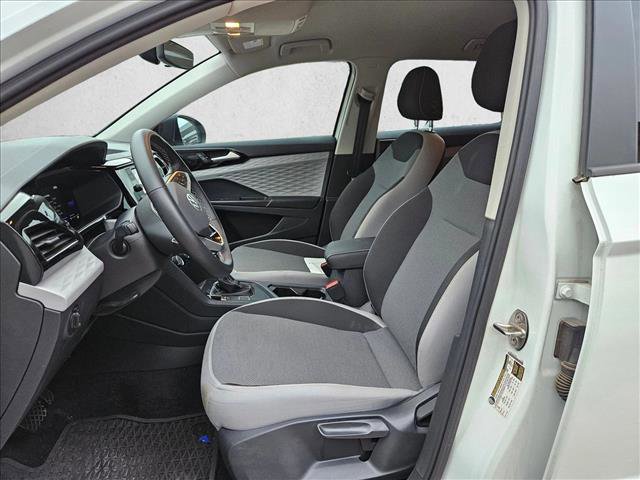 Used 2023 Volkswagen Taos S image 12
