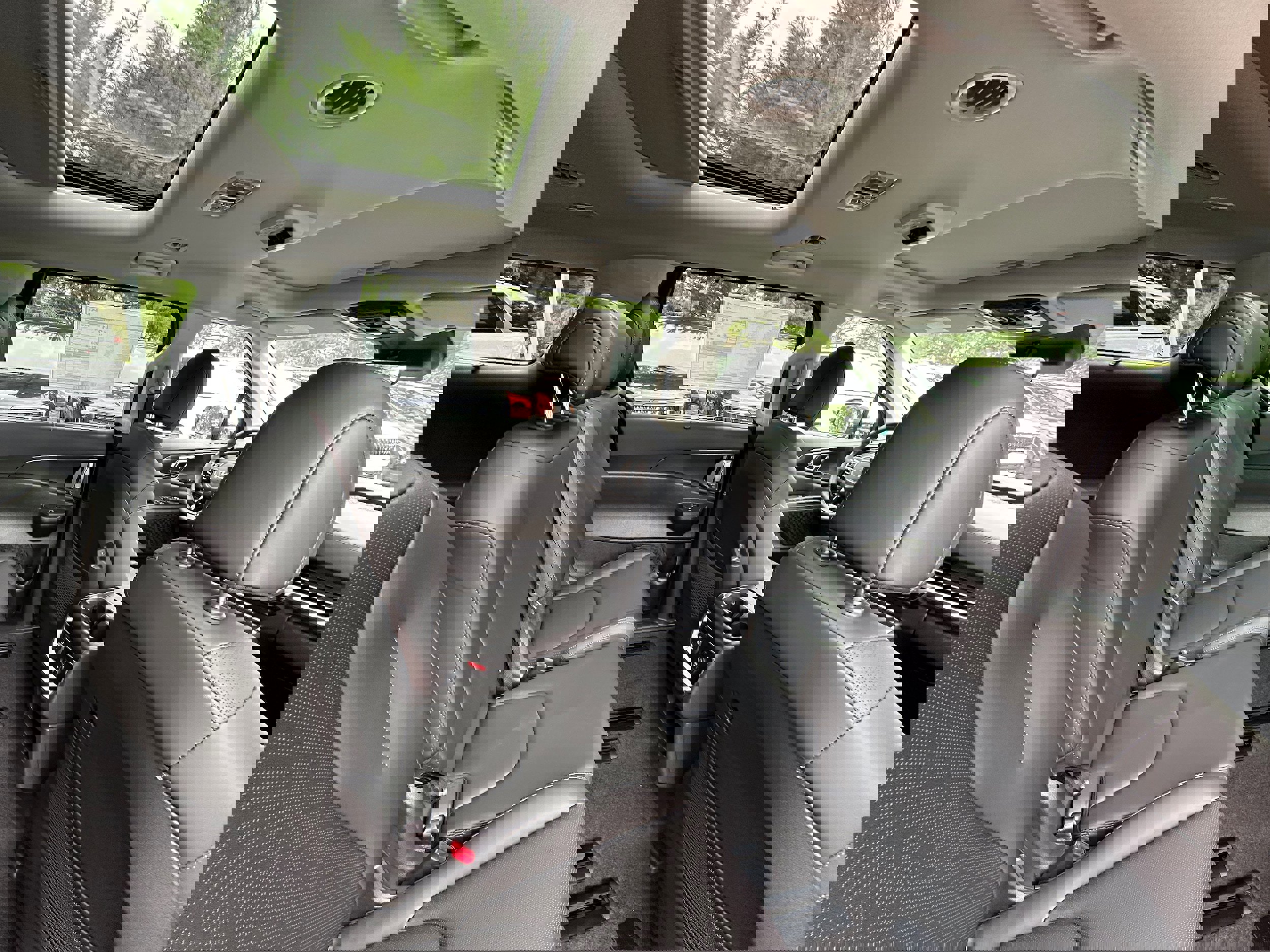 New 2026 Kia Carnival SX w/ SX Dark Edition Package image 17