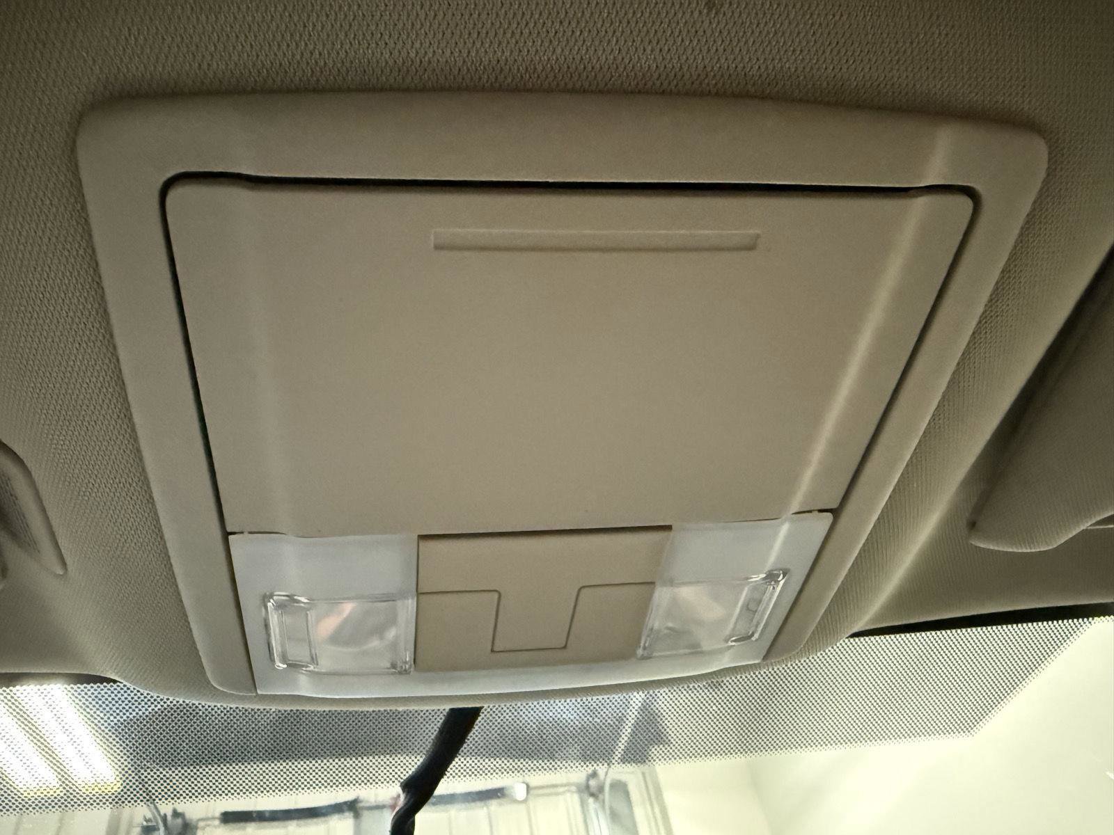 Used 2013 Ford Edge SEL image 23