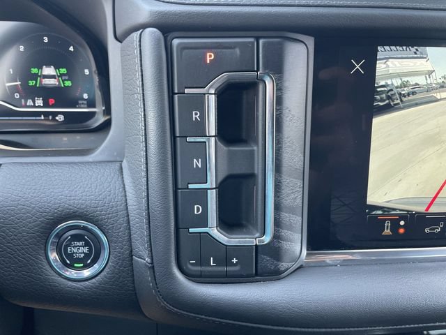 Used 2023 GMC Yukon XL Denali w/ Denali Reserve Package AWD/4WD image 16