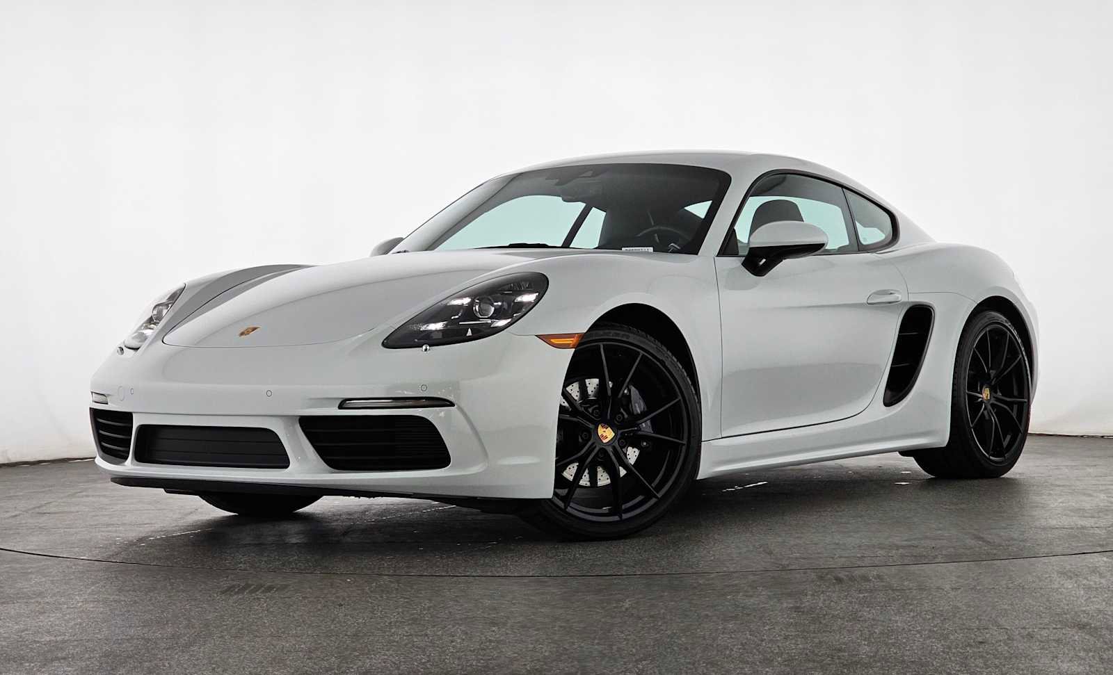 Used 2022 Porsche 718 Cayman w/ Premium Package image 1