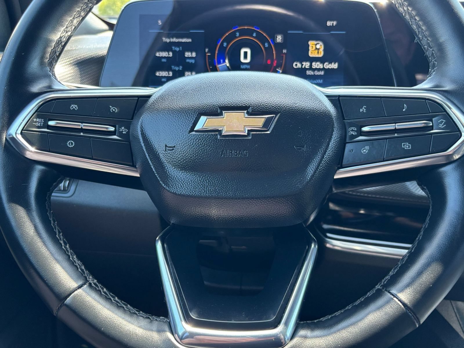 Used 2025 Chevrolet Equinox LT FWD image 28