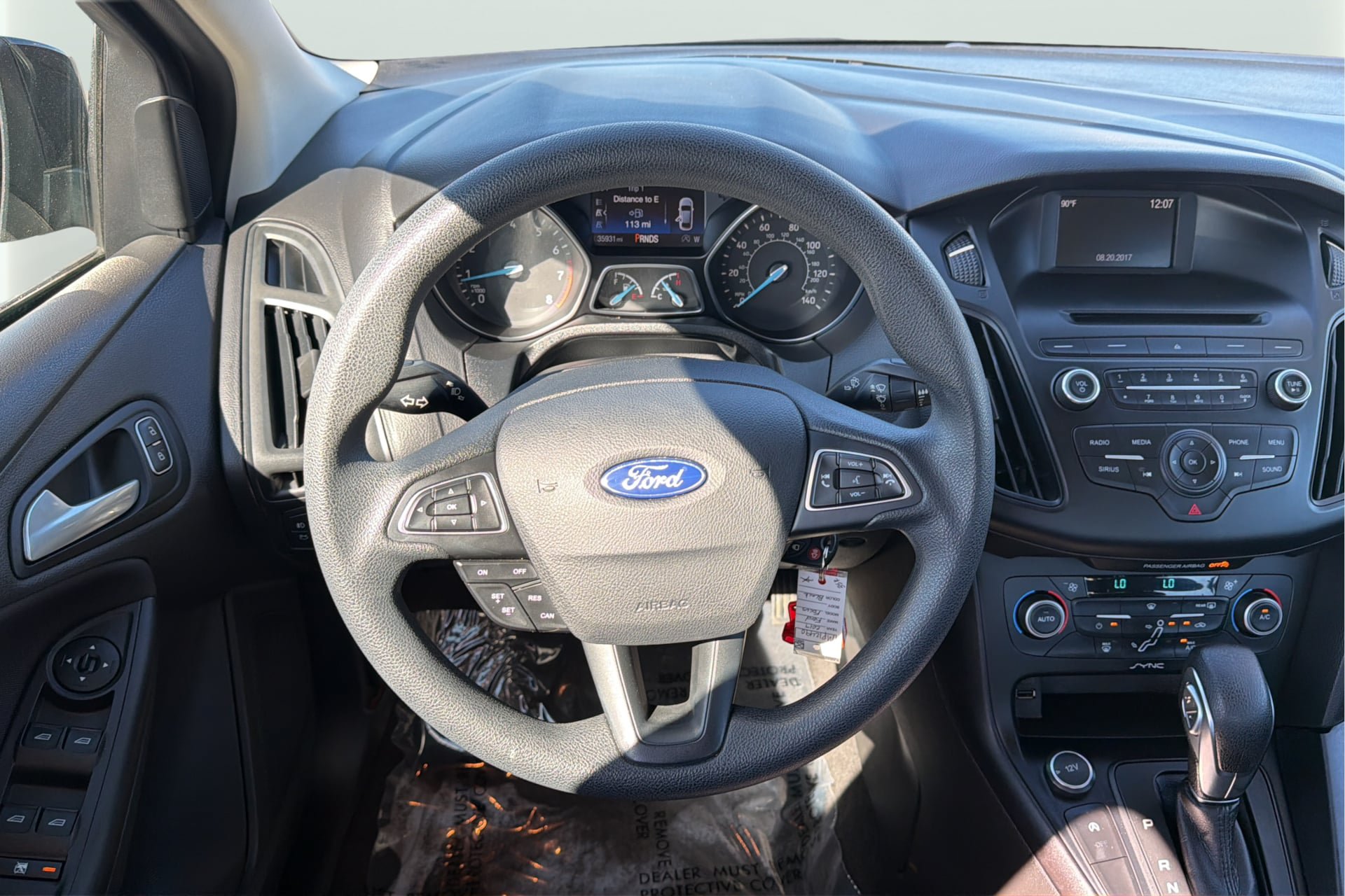 Used 2017 Ford Focus SE FWD image 16