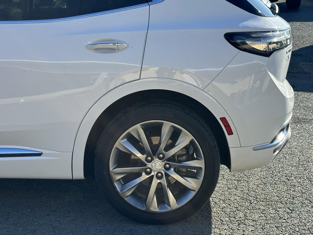 Used 2021 Buick Envision Avenir image 37