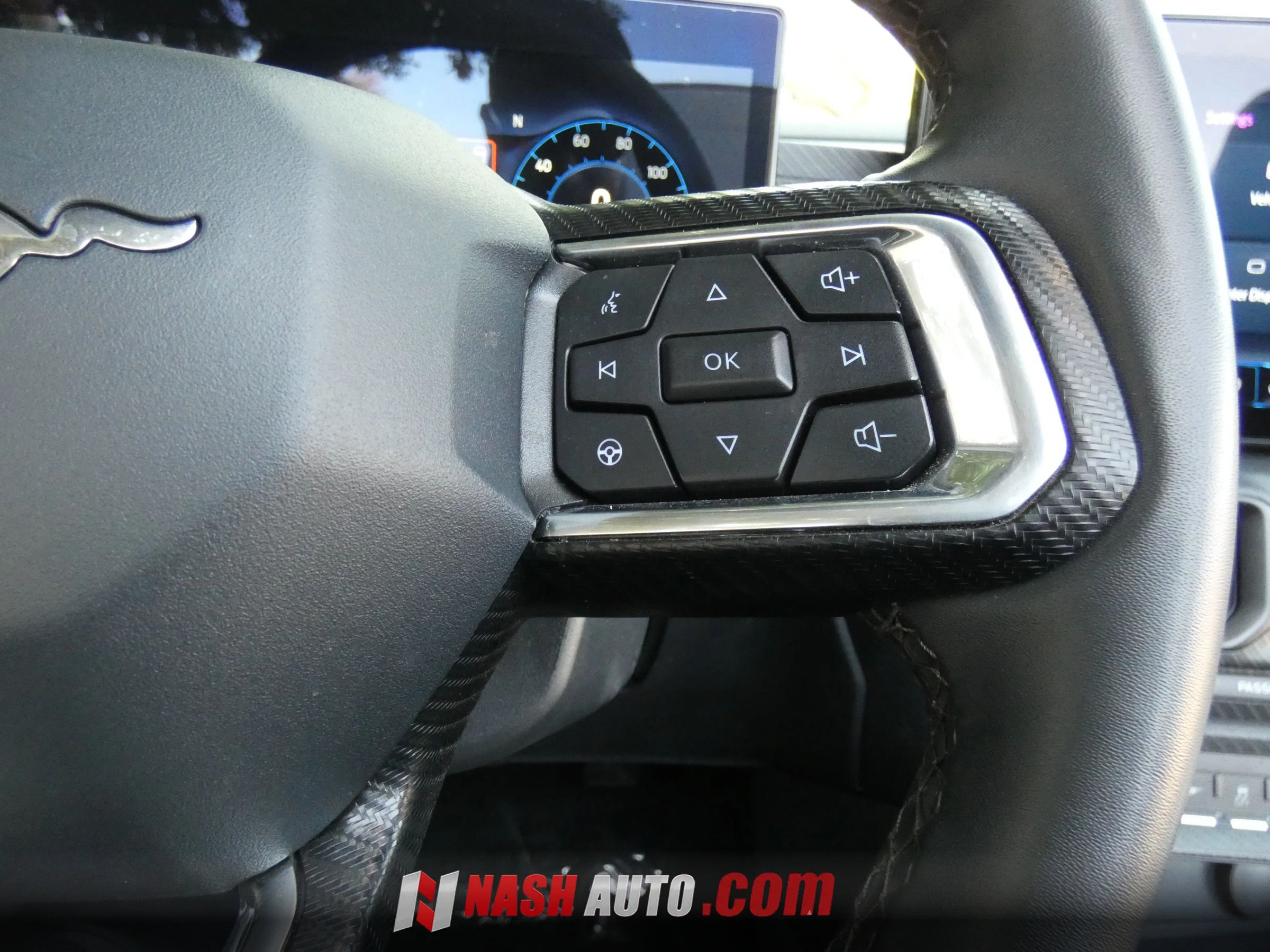 Used 2024 Ford Mustang Convertible RWD image 54