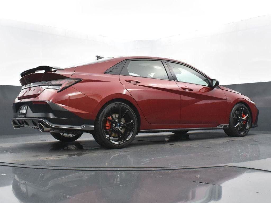 New 2025 Hyundai Elantra N image 23