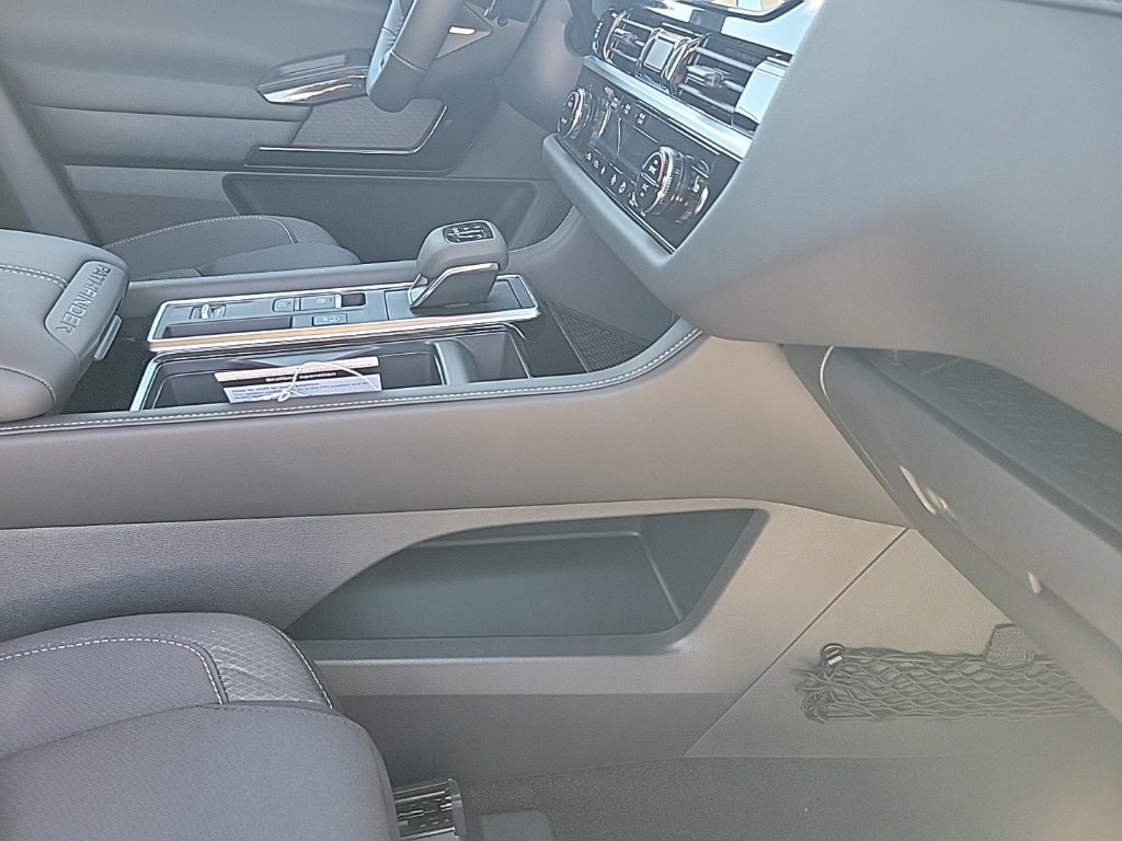 New 2025 Nissan Pathfinder SV w/ Cargo Package image 47