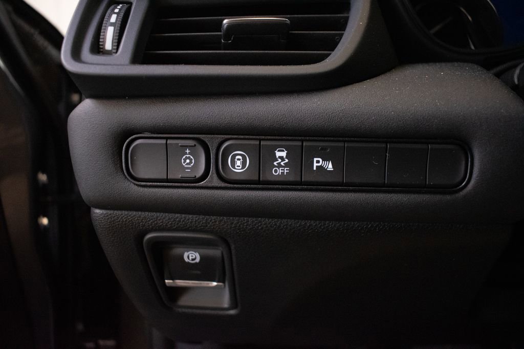 Used 2021 Acura TLX w/ Technology Package FWD image 19