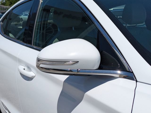 Used 2024 Genesis G70 2.5T AWD/4WD image 13