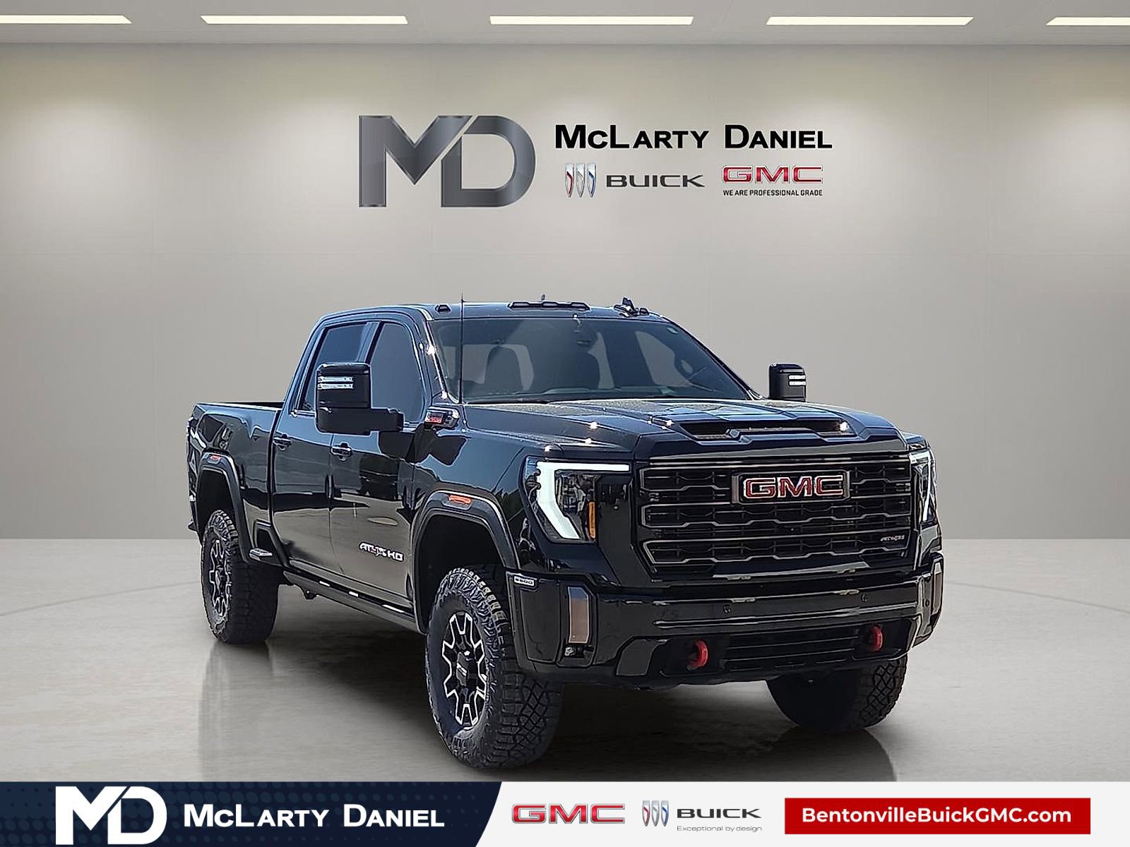 Used 2024 GMC Sierra 2500 AT4X AWD/4WD image 1