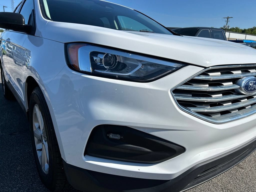 Used 2019 Ford Edge SE AWD/4WD image 2