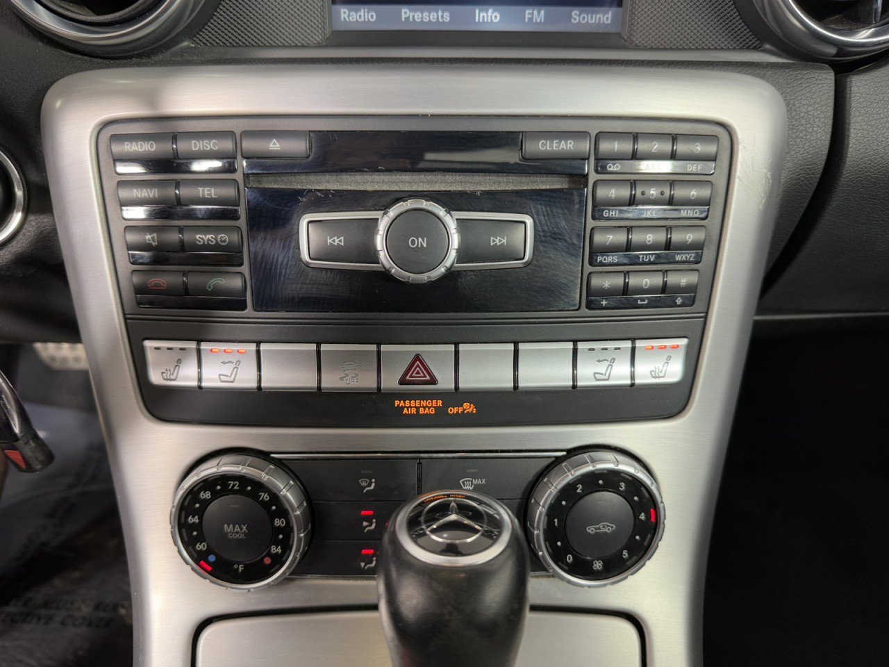 Used 2014 Mercedes-Benz SLK 250 image 19