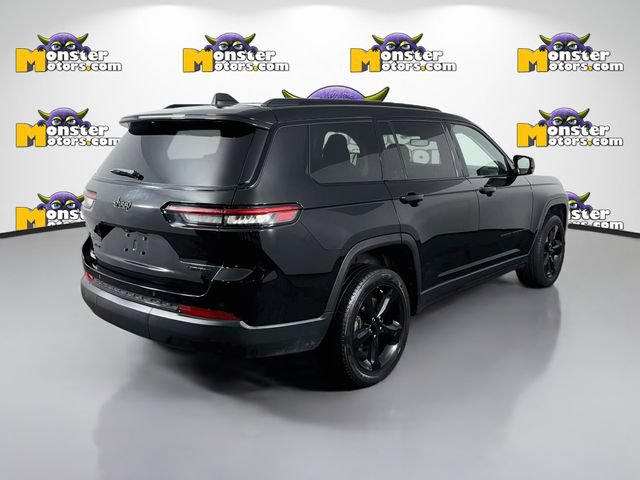 Used 2023 Jeep Grand Cherokee L Limited w/ Black Appearance Package AWD/4WD image 5