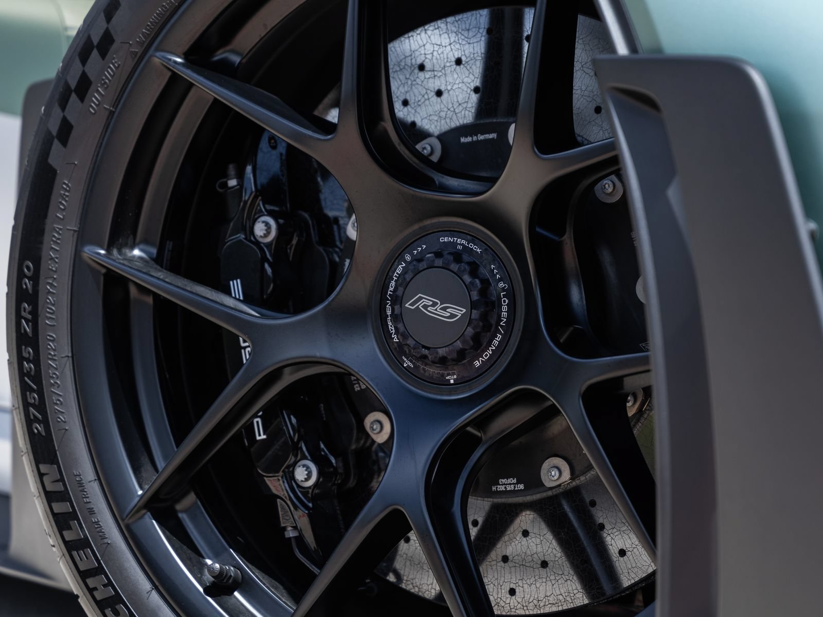 Certified 2024 Porsche 911 GT3 RS RWD image 41