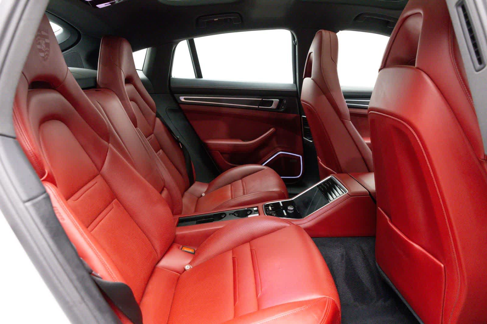 Used 2023 Porsche Panamera 4 Platinum Edition w/ Assistance Package AWD/4WD image 16