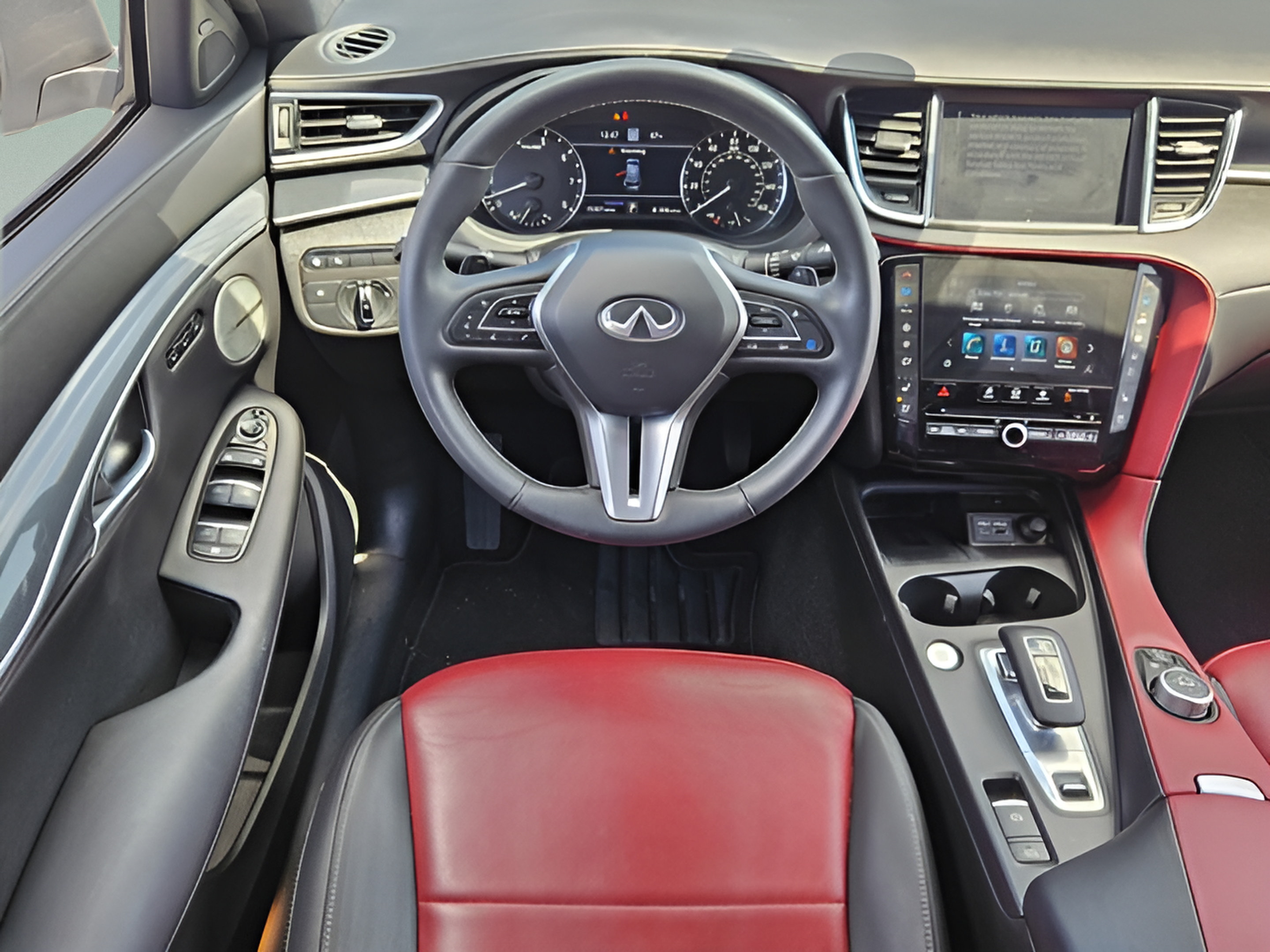 Used 2025 INFINITI QX50 Sport AWD/4WD image 11