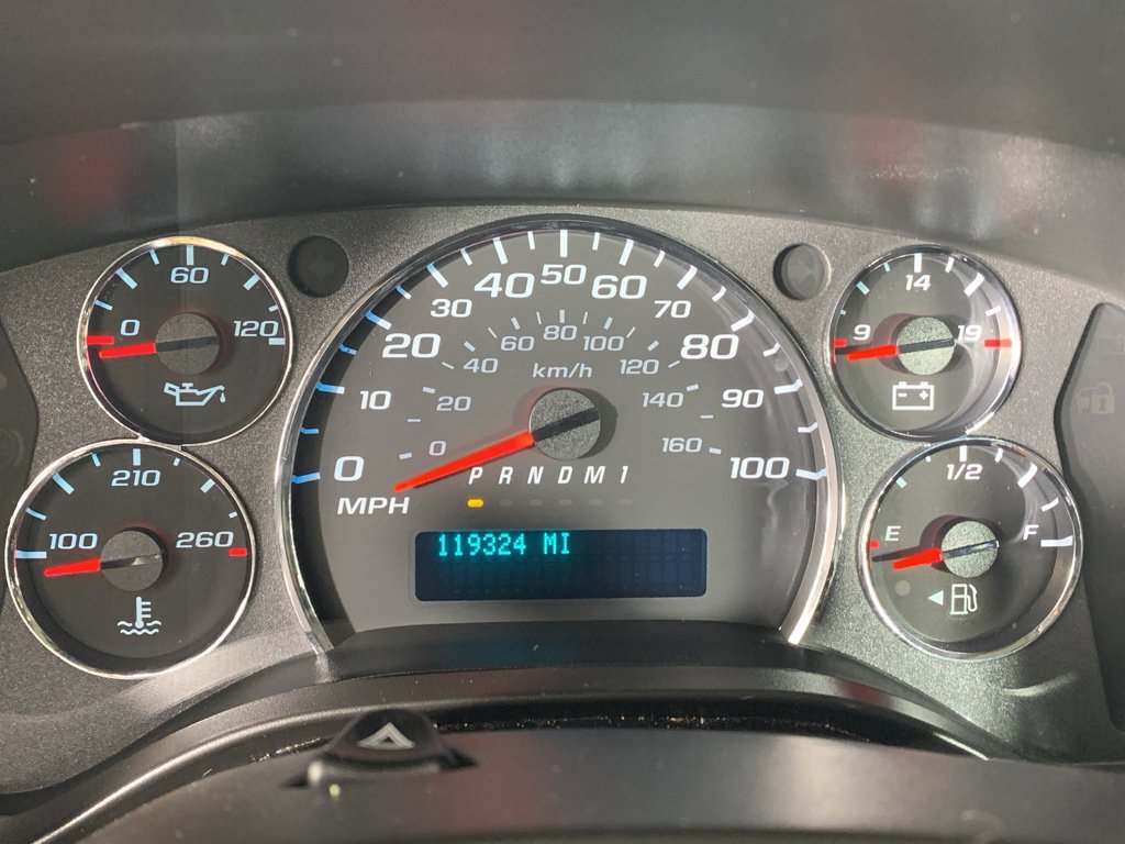 Used 2021 Chevrolet Express 2500 w/ Driver Convenience Package image 24