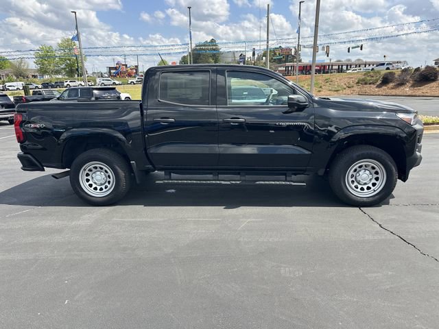 Certified 2025 Chevrolet Colorado W/T AWD/4WD image 4