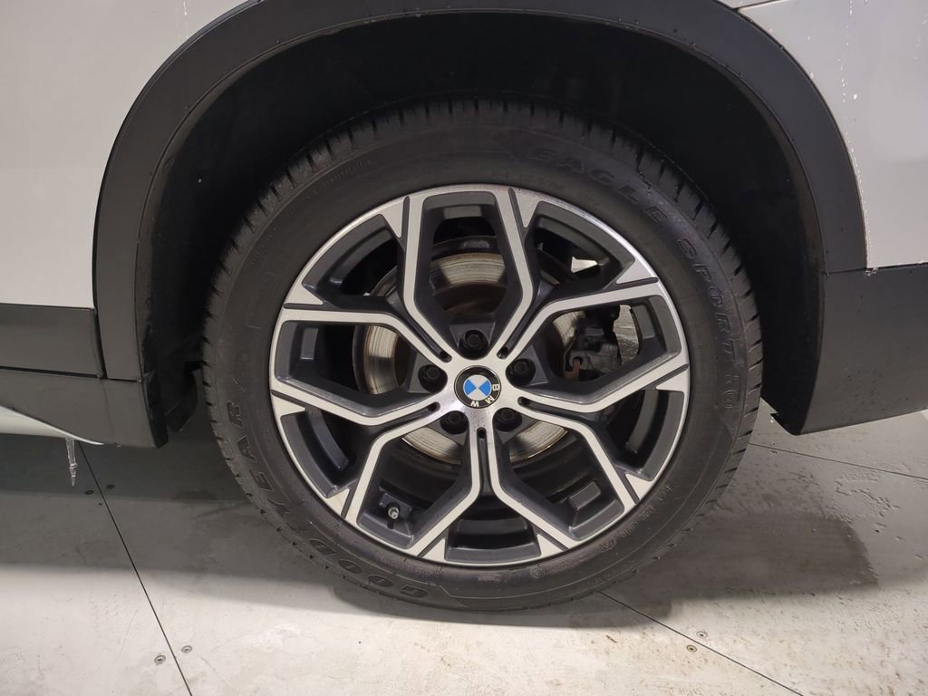 Used 2021 BMW X1 xDrive28i w/ Convenience Package image 17
