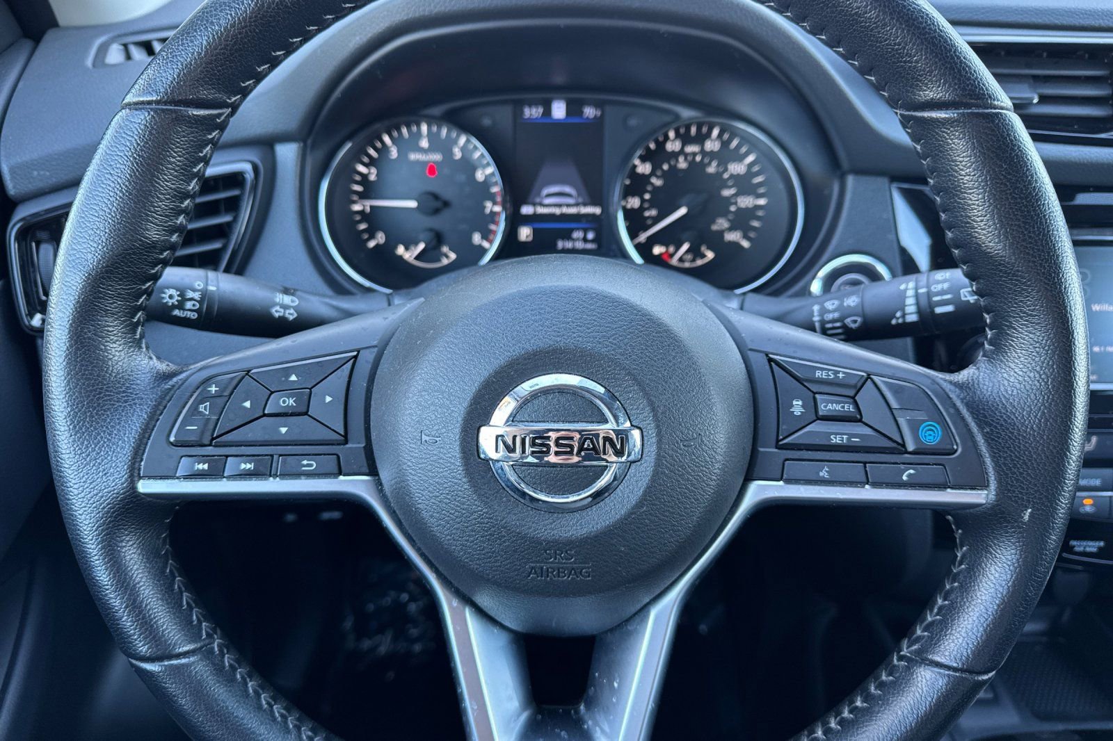 Used 2022 Nissan Rogue Sport SL image 24