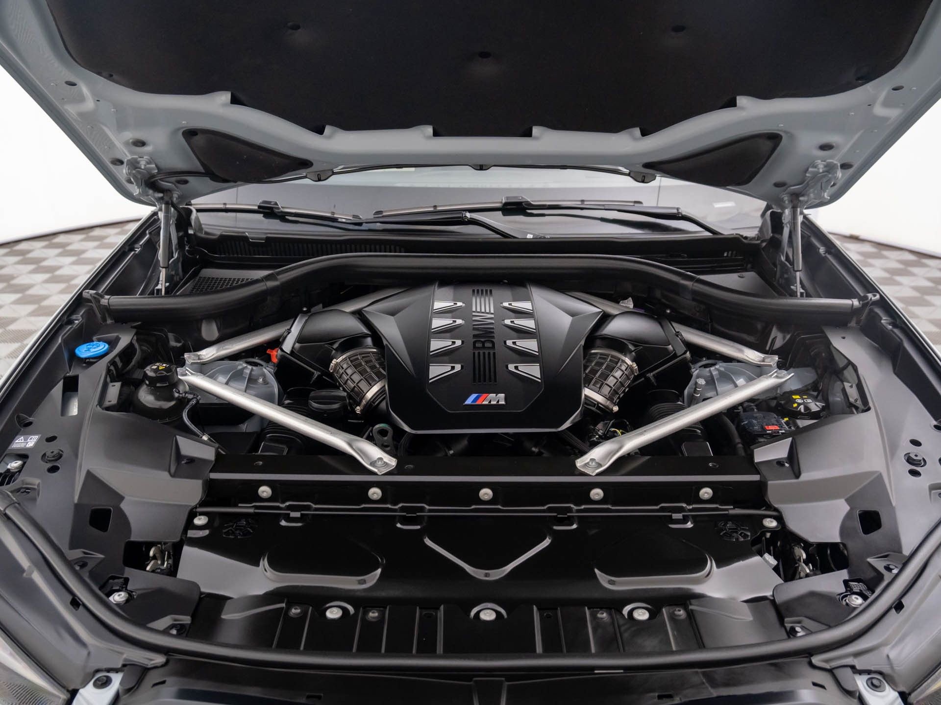 Certified 2025 BMW X5 M60i w/ Climate Comfort Package image 34