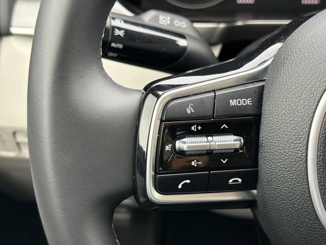 Used 2022 Kia Sorento S w/ Panoramic Sunroof Package image 13