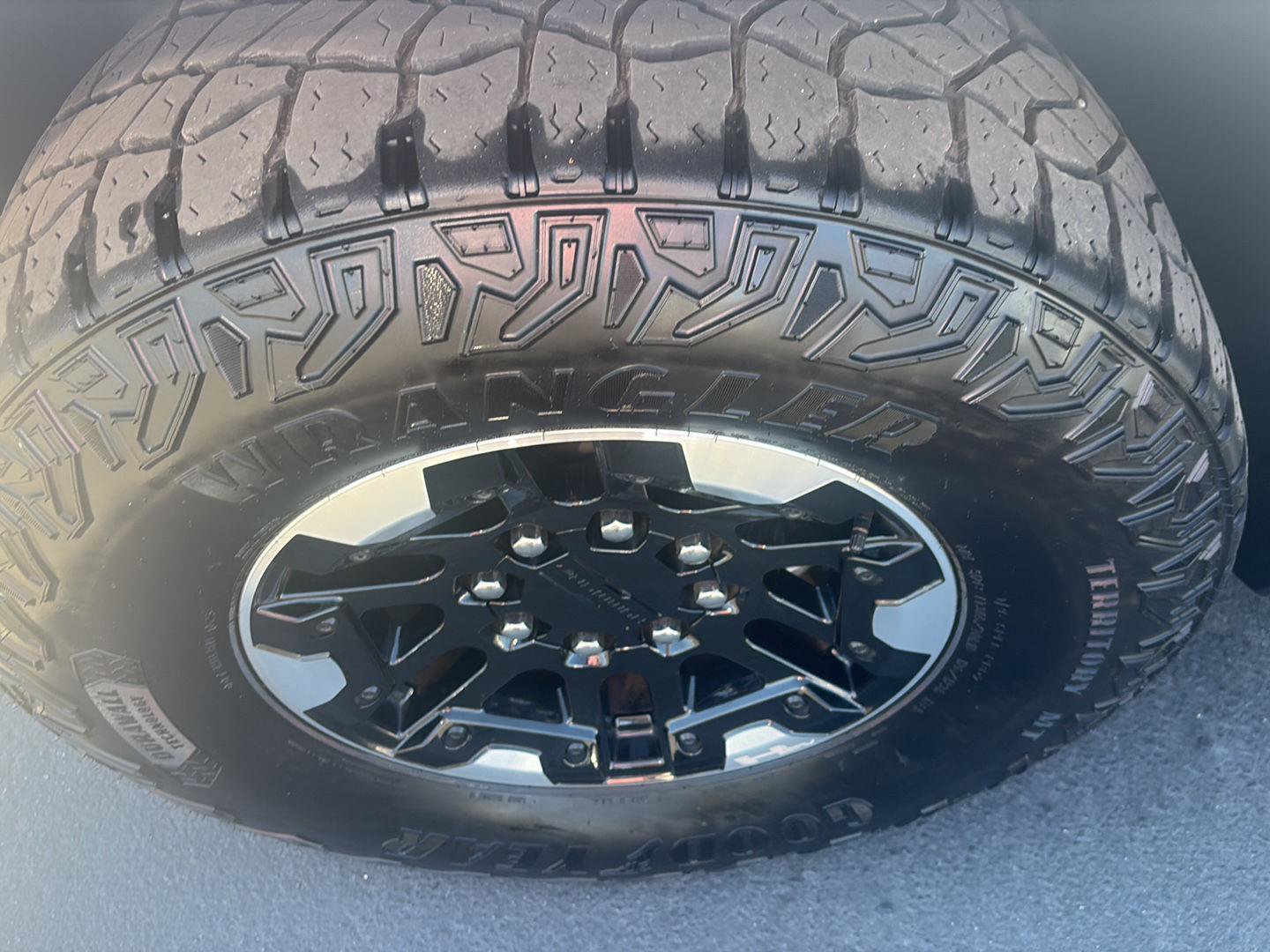 Used 2024 GMC Hummer EV 3X w/ Battery Pack, 24 Module Pack image 29