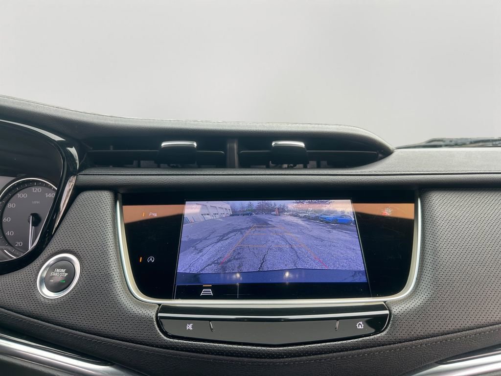Used 2023 Cadillac XT5 Premium Luxury image 16