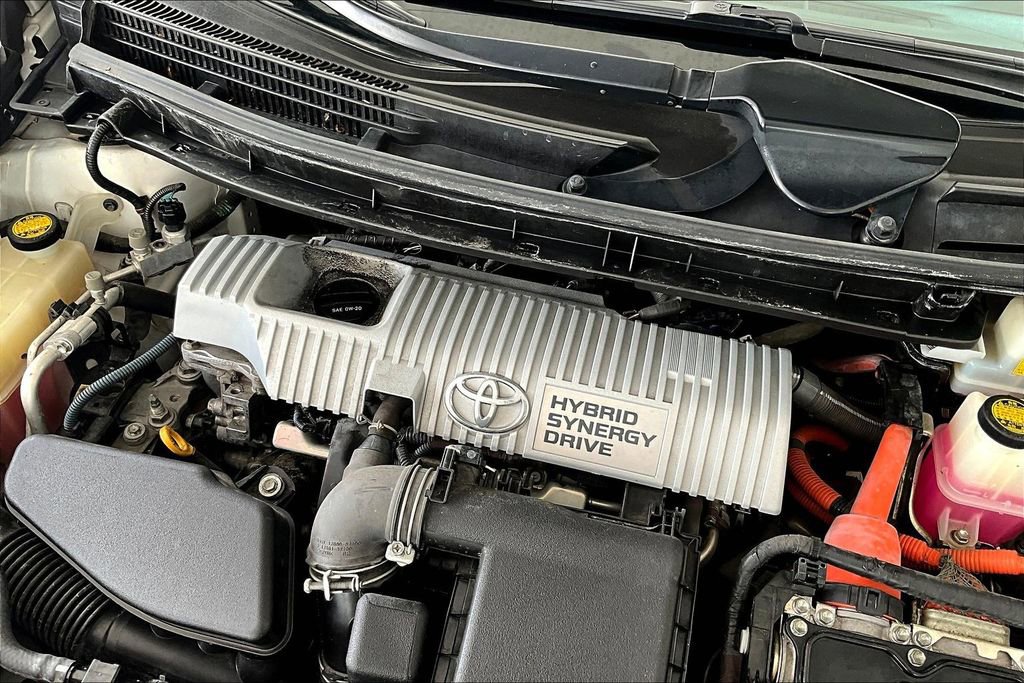 Used 2011 Toyota Prius Five w/ Navigation Pkg image 31