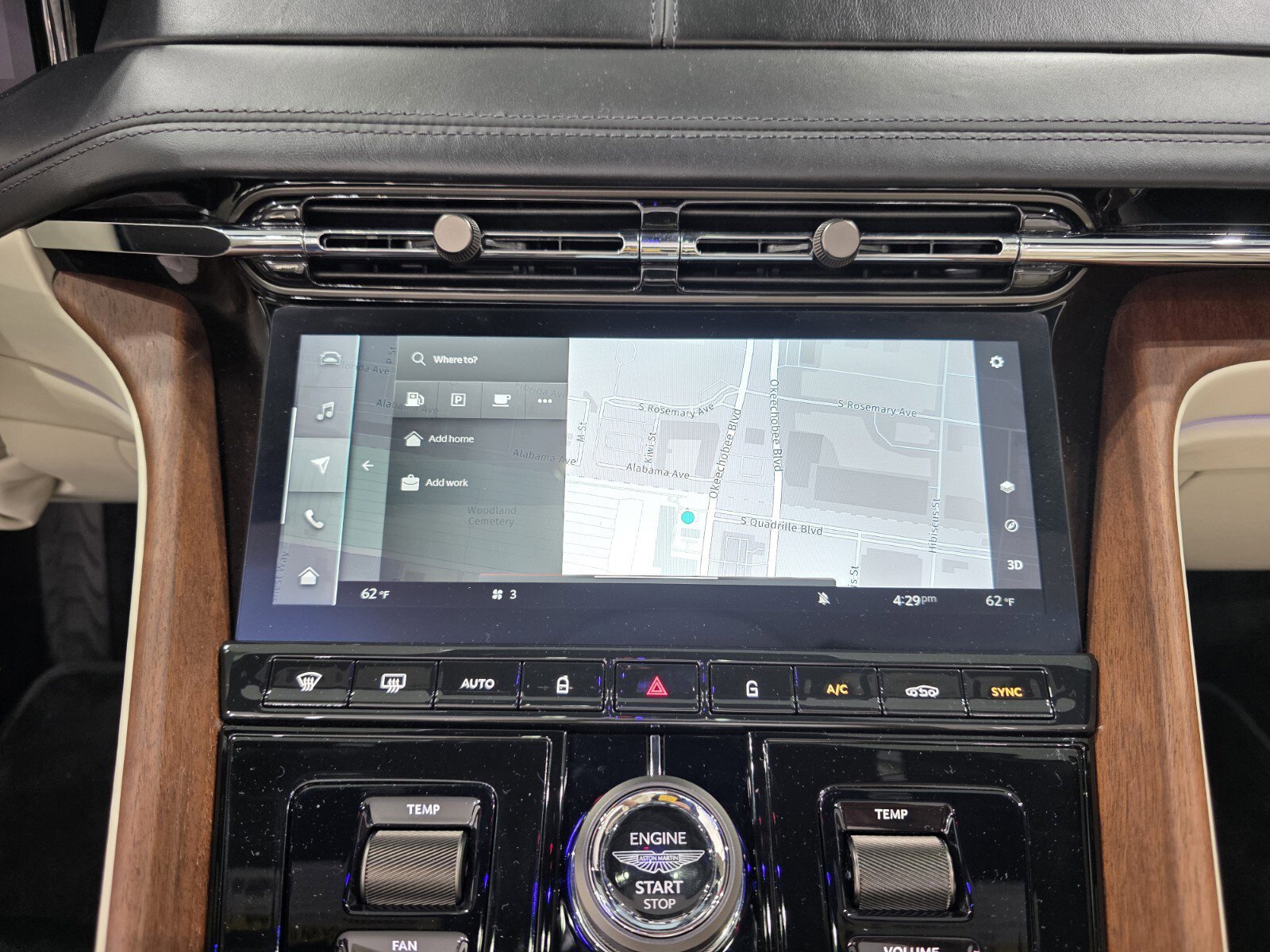 Used 2024 Aston Martin DB12 Volante image 14