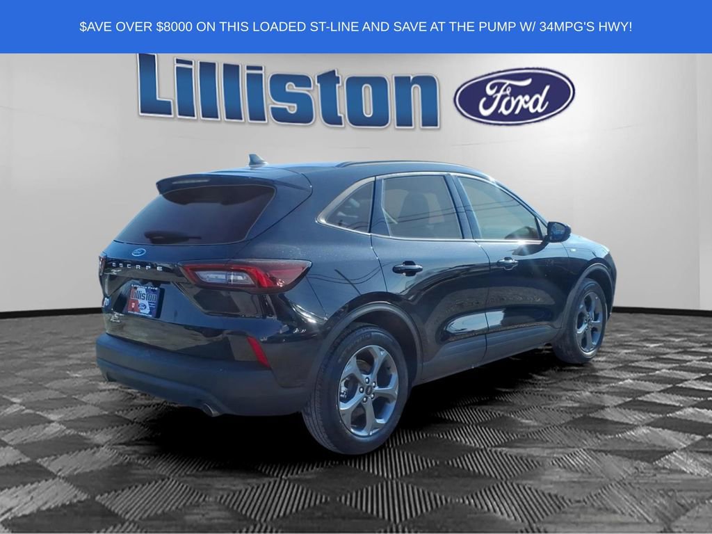 Used 2025 Ford Escape ST-Line image 3