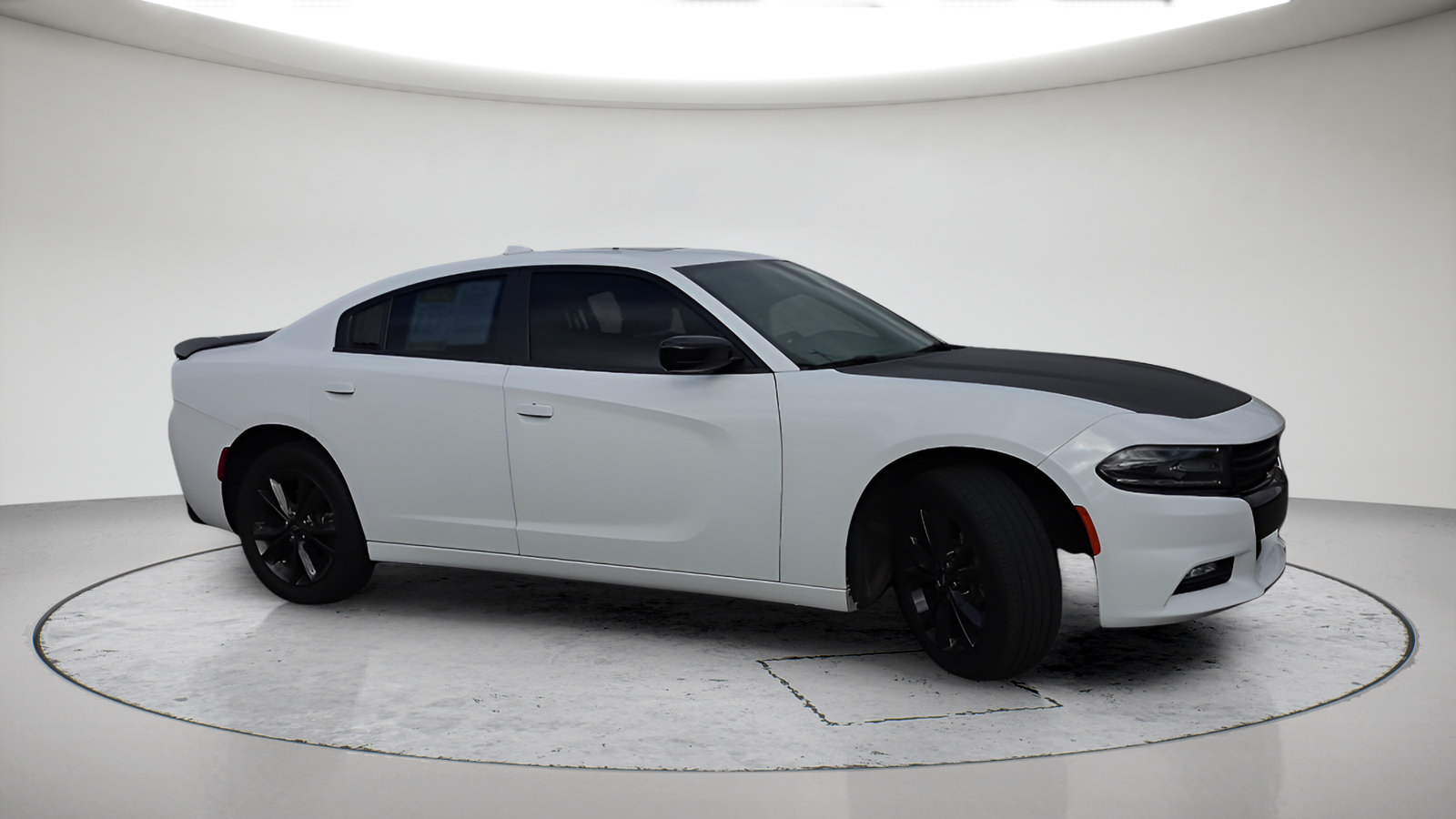 Used 2021 Dodge Charger SXT w/ Blacktop Package AWD/4WD image 4
