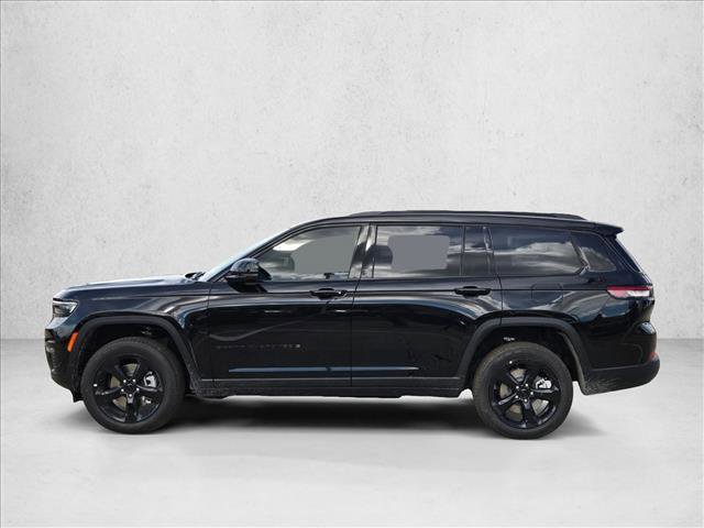 New 2025 Jeep Grand Cherokee L Limited w/ Black Appearance Package image 9