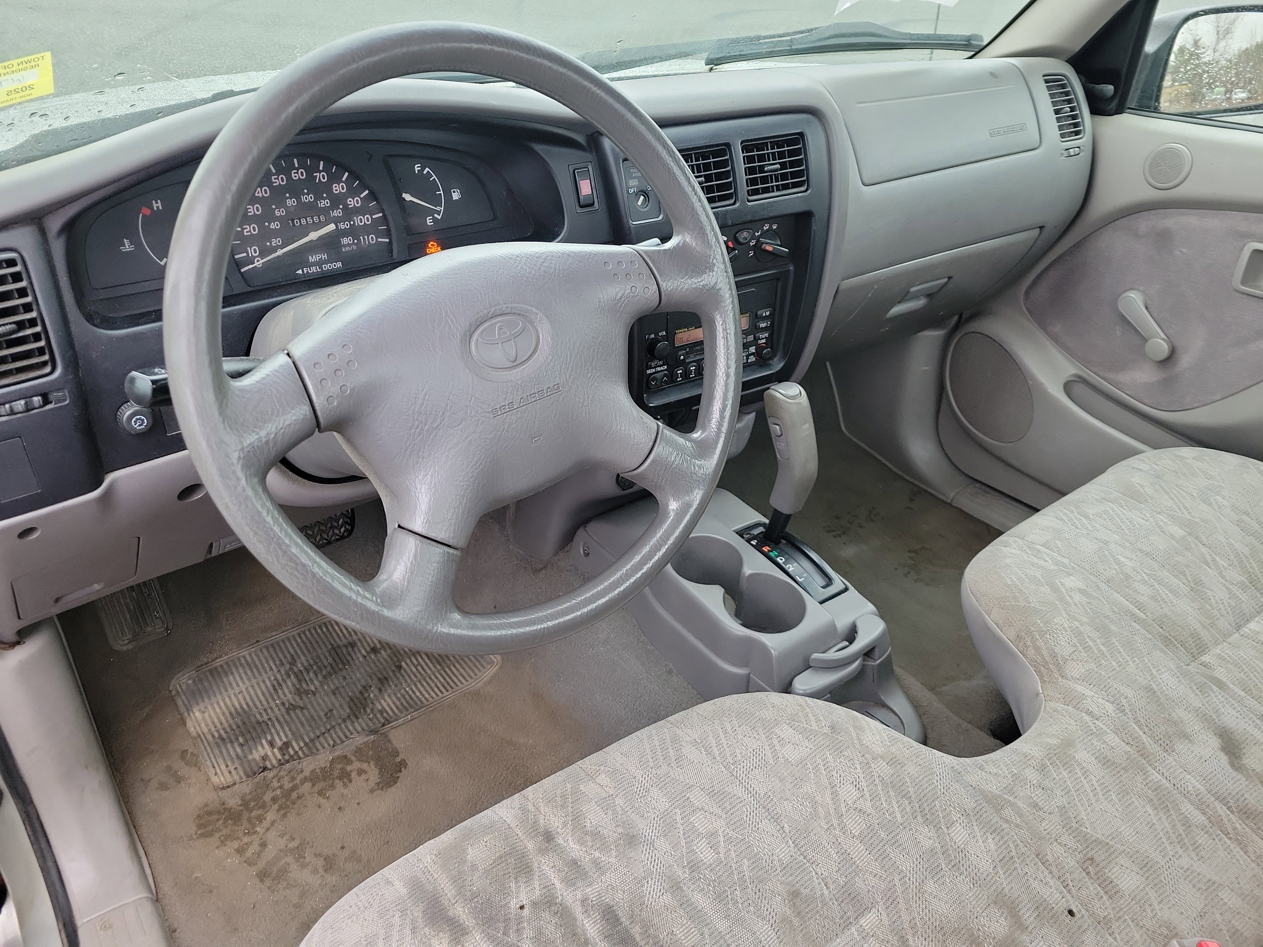 Used 2004 Toyota Tacoma 2WD Regular Cab image 13