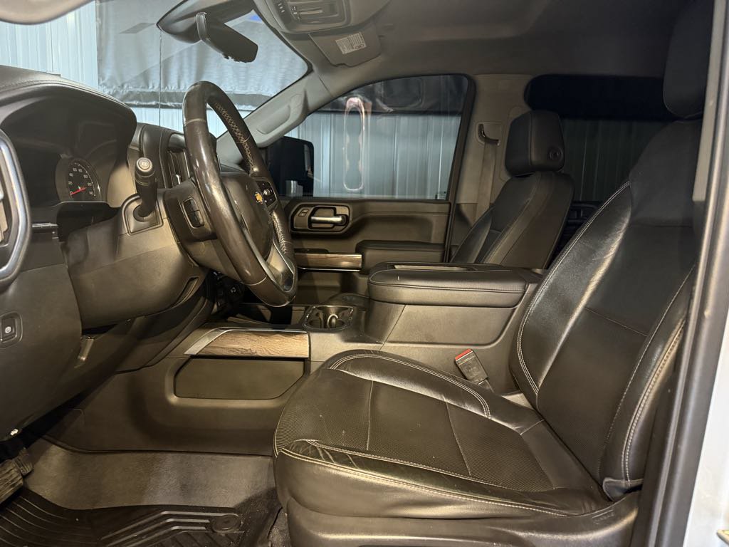 Used 2020 Chevrolet Silverado 2500 LTZ w/ LTZ Premium Package AWD/4WD image 39